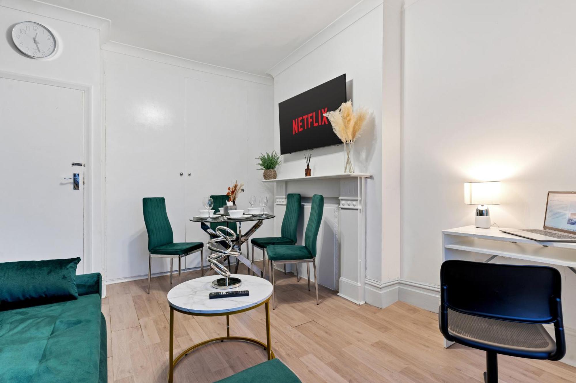 Stylish 2 Bed Apartment Near Central London Exterior foto